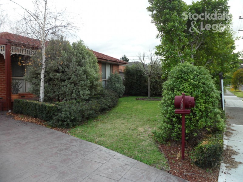 59 Lenoak Street, Gladstone Park VIC 3043