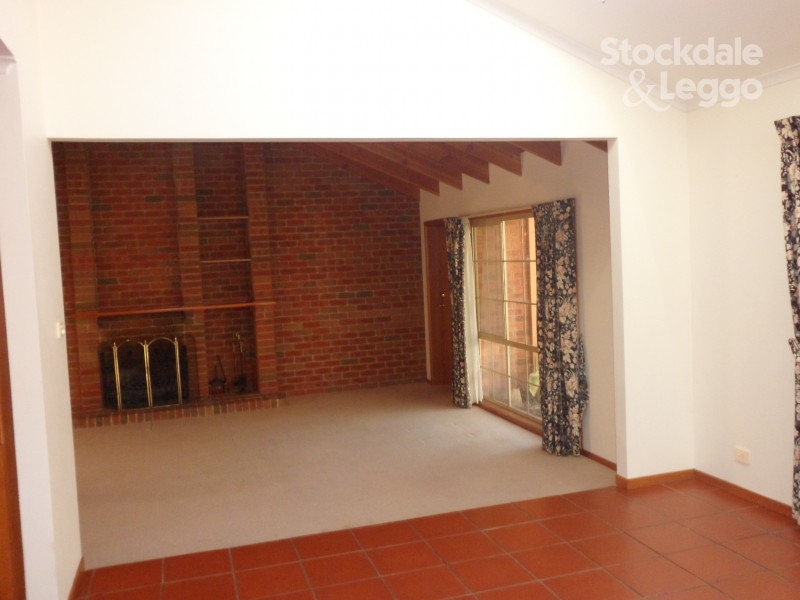 18 Winster Court, Greenvale VIC 3059