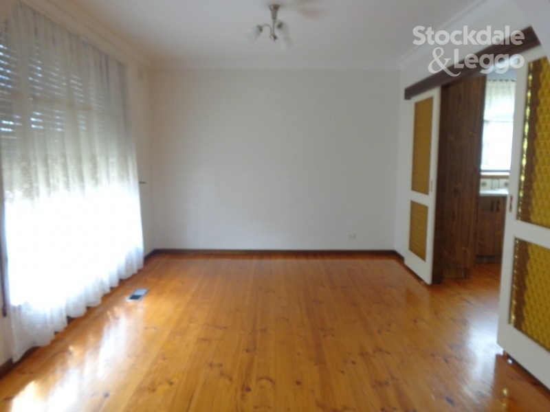 13 Tangemere Avenue, Tullamarine VIC 3043