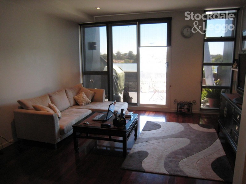 6 / 6 Industry Lane, Coburg VIC 3058