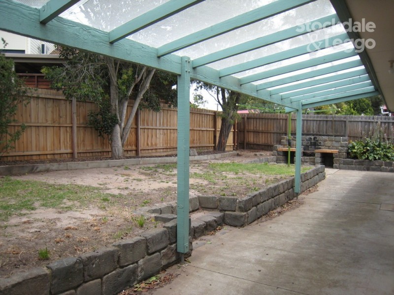 11 Bamford Avenue, Westmeadows VIC 3049