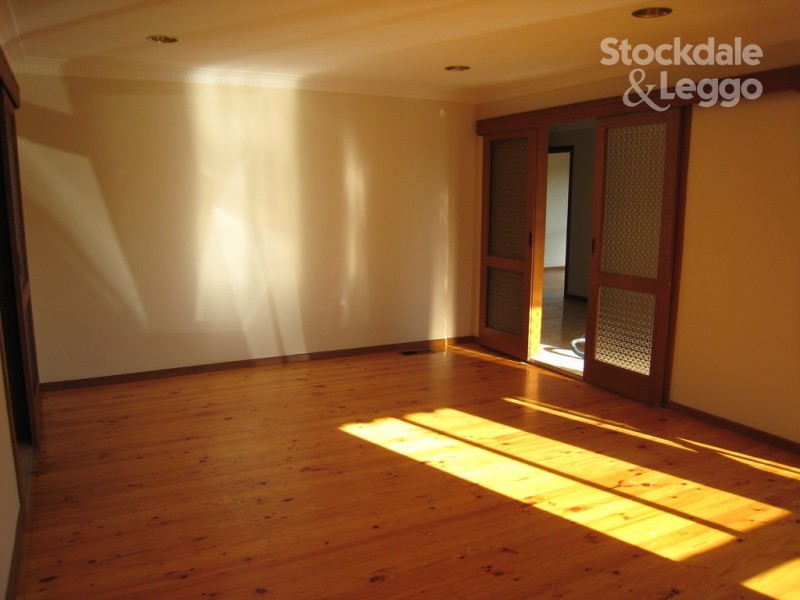 30 Churchill Avenue, Tullamarine VIC 3043