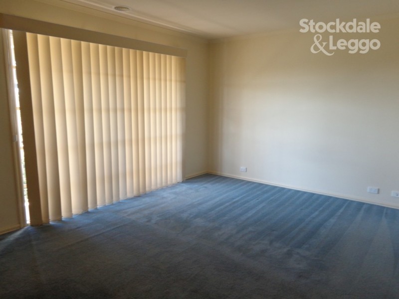 12 Cooma Lane, Craigieburn VIC 3064