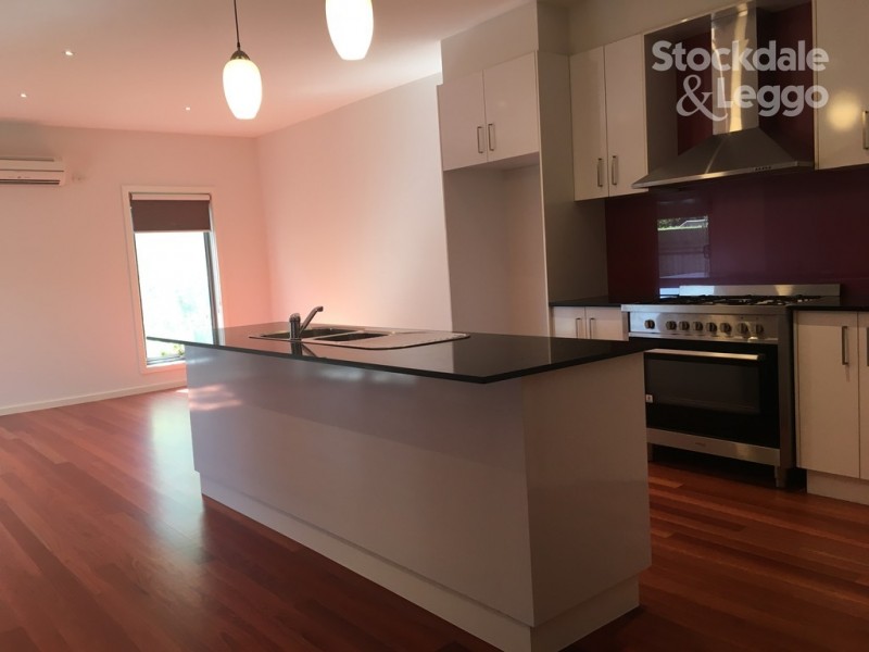 18 Langley Road, Ardeer VIC 3022