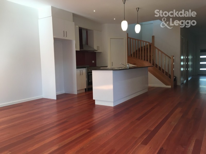 18 Langley Road, Ardeer VIC 3022