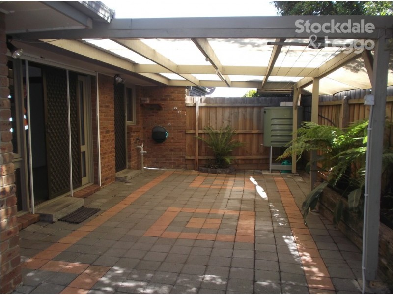 17 / 112a Mickleham Road, Tullamarine VIC 3043