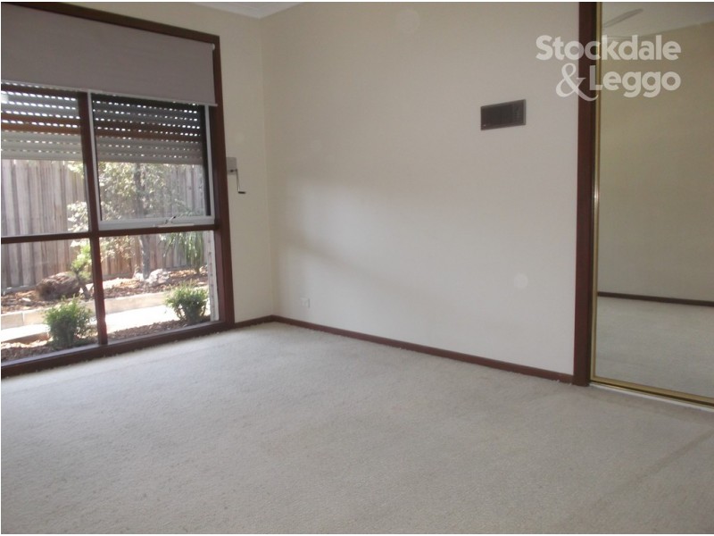 17 / 112a Mickleham Road, Tullamarine VIC 3043