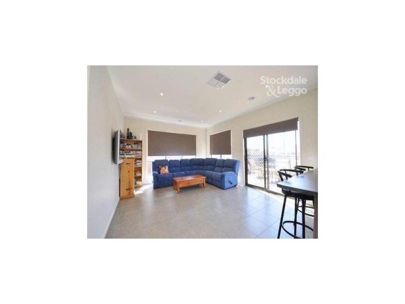 29 Grange Rise, Craigieburn VIC 3064