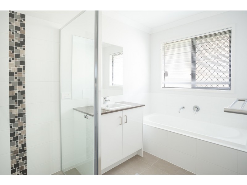 22 Highlands Street, Yarrabilba QLD 4207