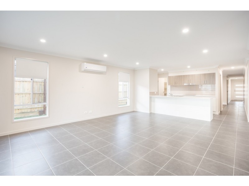 27 Dew Street, Yarrabilba QLD 4207