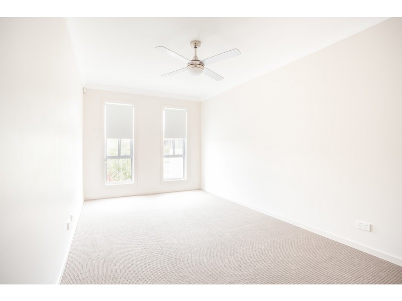 15 Massey Street, Yarrabilba QLD 4207