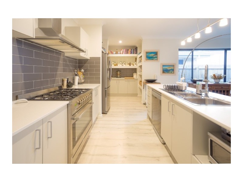 14 Meander Circuit, Holmview QLD 4207