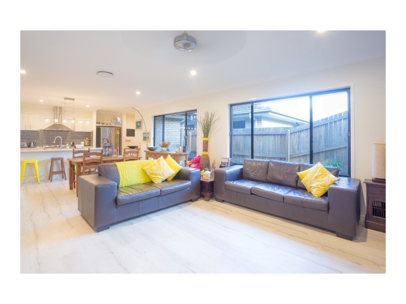 14 Meander Circuit, Holmview QLD 4207