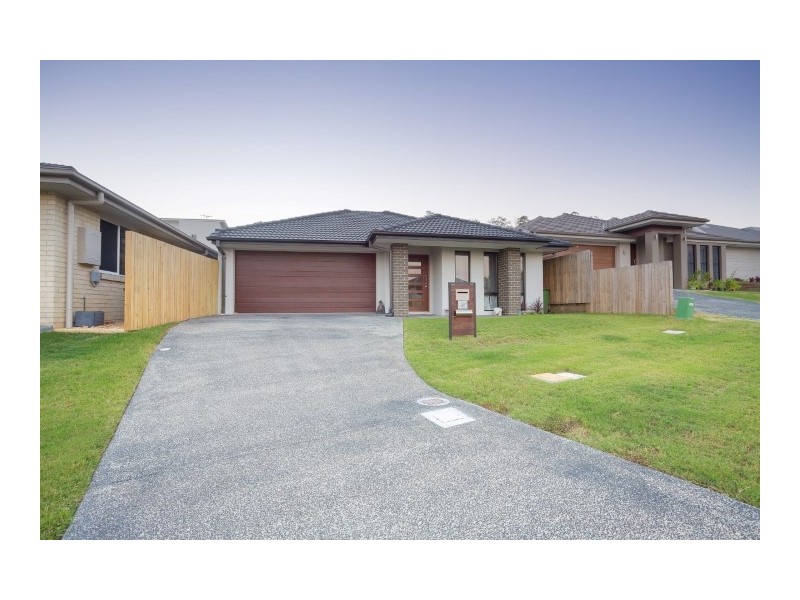 14 Meander Circuit, Holmview QLD 4207