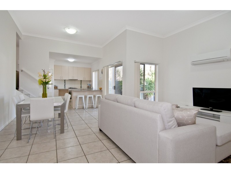 34 Carnarvon Crescent, Waterford QLD 4133