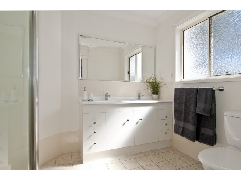 34 Carnarvon Crescent, Waterford QLD 4133