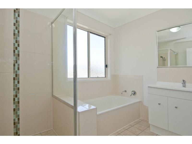 34 Carnarvon Crescent, Waterford QLD 4133