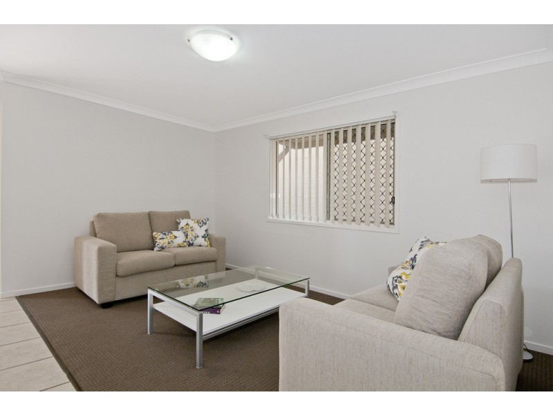 34 Carnarvon Crescent, Waterford QLD 4133