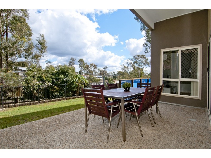 34 Carnarvon Crescent, Waterford QLD 4133