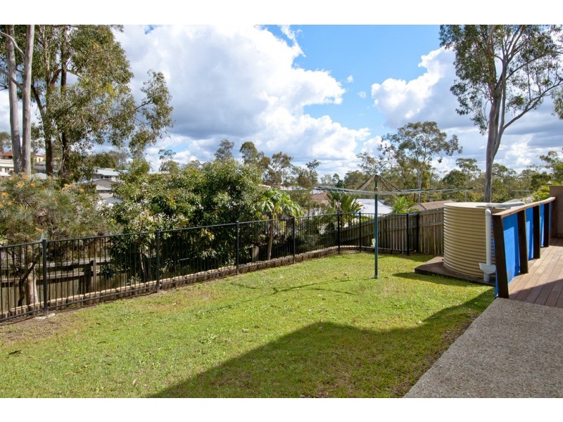 34 Carnarvon Crescent, Waterford QLD 4133