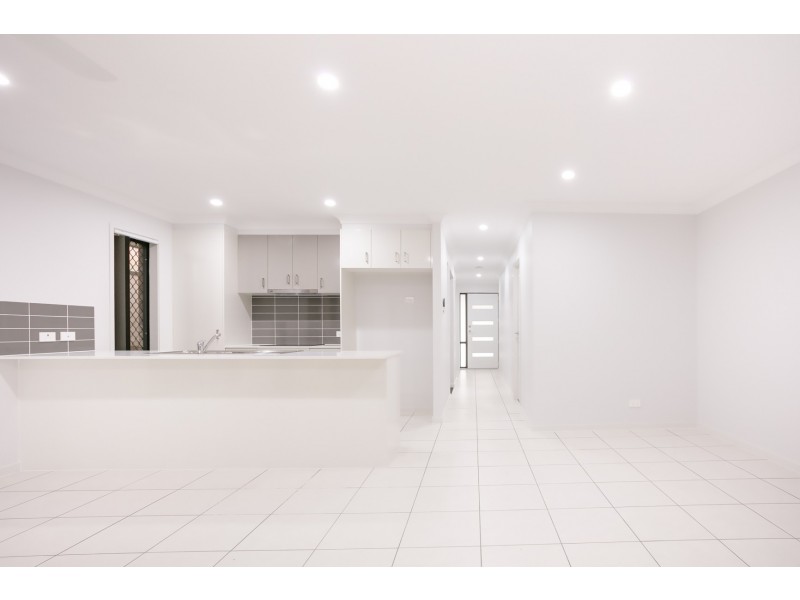 10 Chalk Street, Yarrabilba QLD 4207