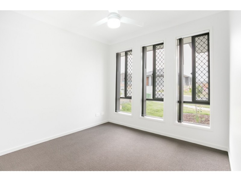 10 Chalk Street, Yarrabilba QLD 4207