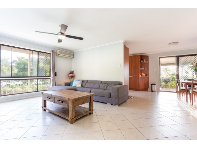 31 Van Dieman Cres, Springwood QLD 4127