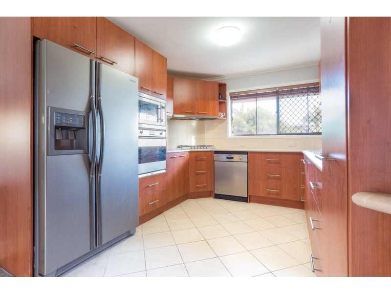 31 Van Dieman Cres, Springwood QLD 4127