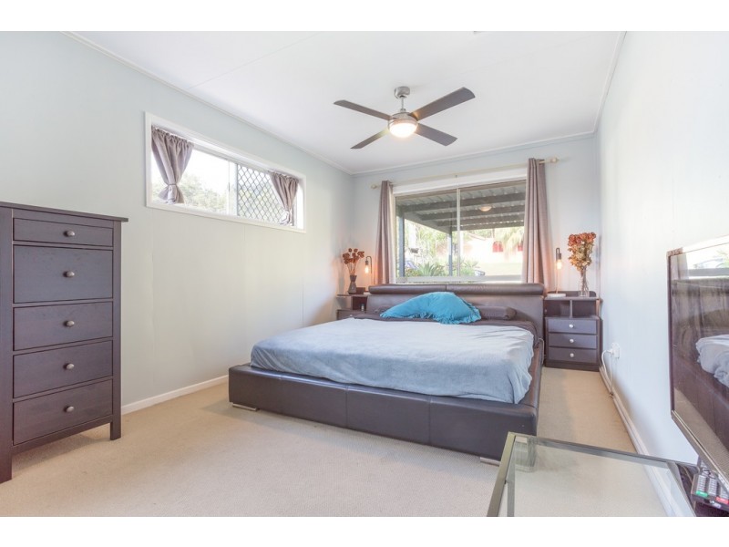 31 Van Dieman Cres, Springwood QLD 4127