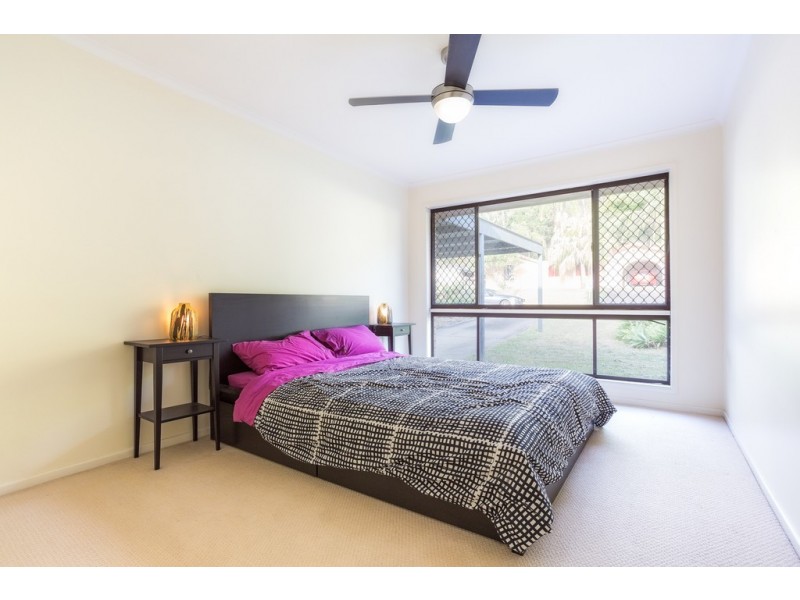 31 Van Dieman Cres, Springwood QLD 4127