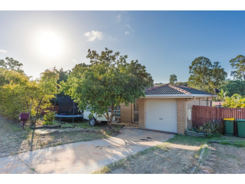 3 Hanby Court, Edens Landing QLD 4207