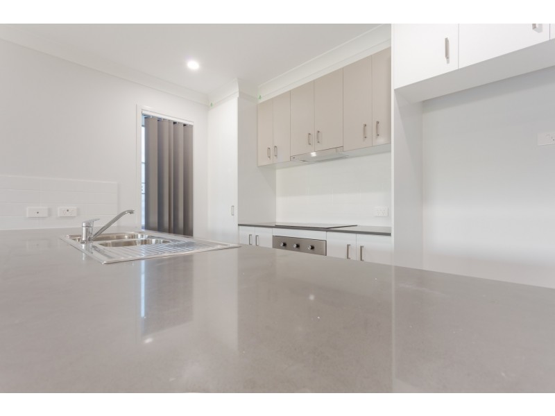 15 Greenstone Street, Yarrabilba QLD 4207