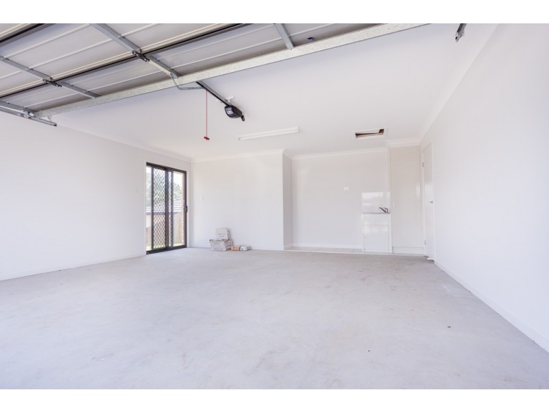 1/29 Goldfinch Street, Redbank Plains QLD 4301