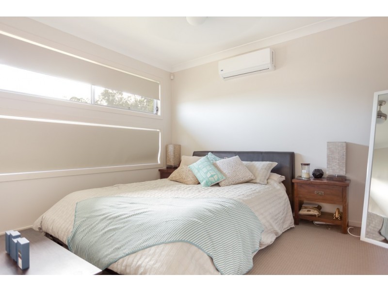 9 Savannah Cres, Waterford QLD 4133