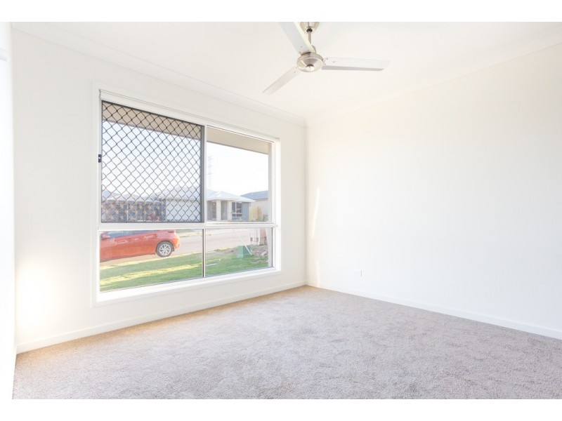 102 Darnell Street, Yarrabilba QLD 4207