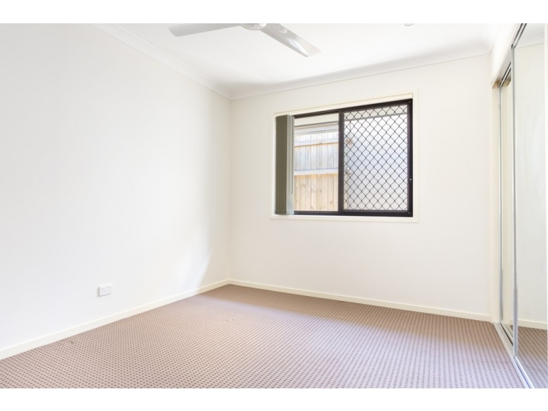 59 Burnett Drive, Holmview QLD 4207