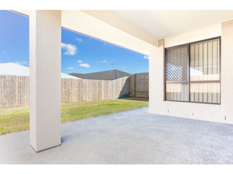 59 Burnett Drive, Holmview QLD 4207