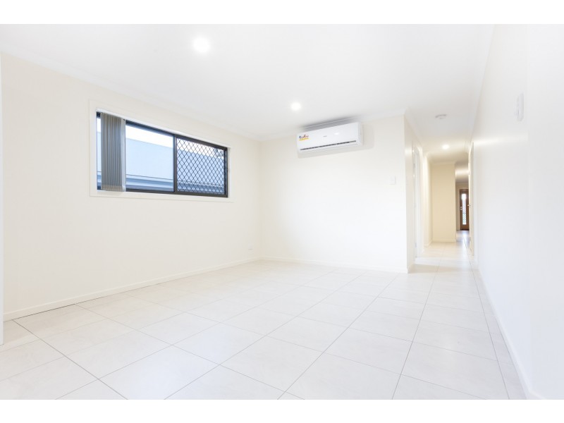 39 Malachite Drive, Logan Reserve QLD 4133