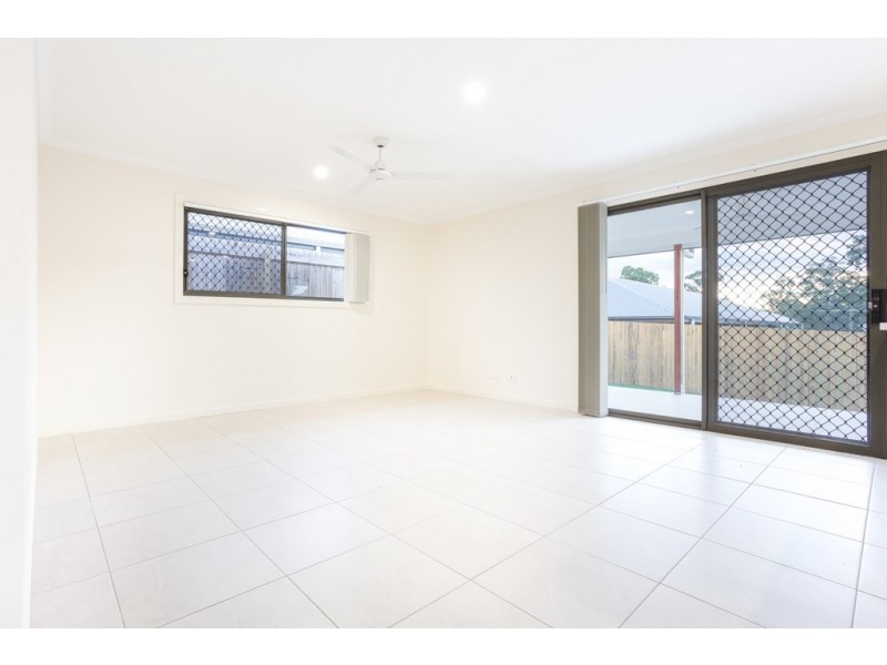 39 Malachite Drive, Logan Reserve QLD 4133