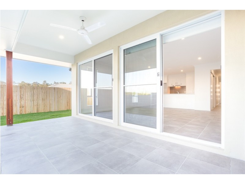 4 Park Street, Maudsland QLD 4210