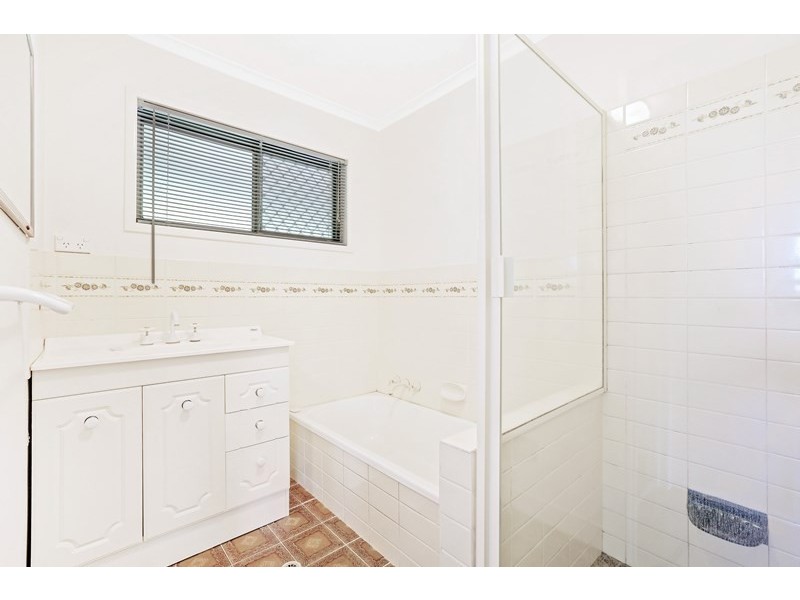 14 Hibbertia Court, Springwood QLD 4127