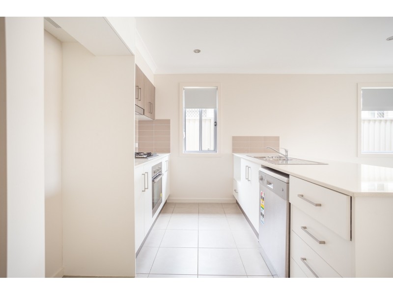 15 Massey Street, Yarrabilba QLD 4207