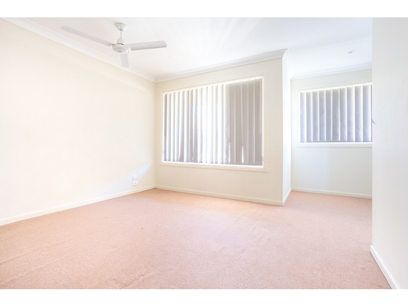 2/54 RIVER HILLS ROAD, Eagleby QLD 4207