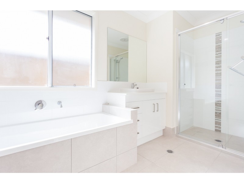 27 Affinity Way, South Ripley QLD 4306