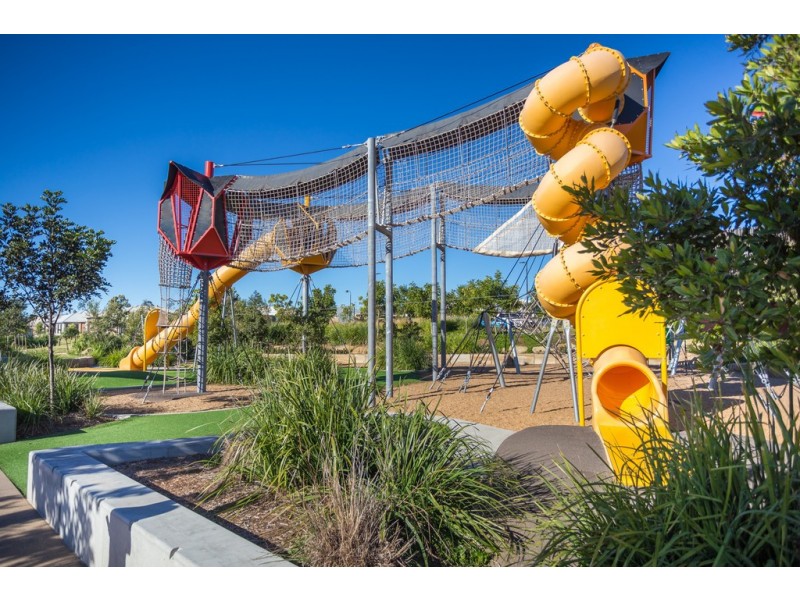 27 Affinity Way, South Ripley QLD 4306