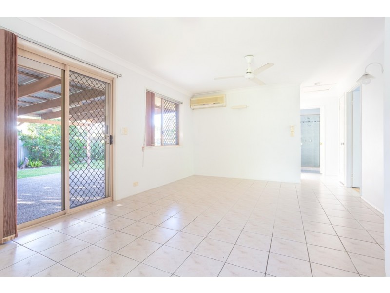 13 Marang Court, Tanah Merah QLD 4128