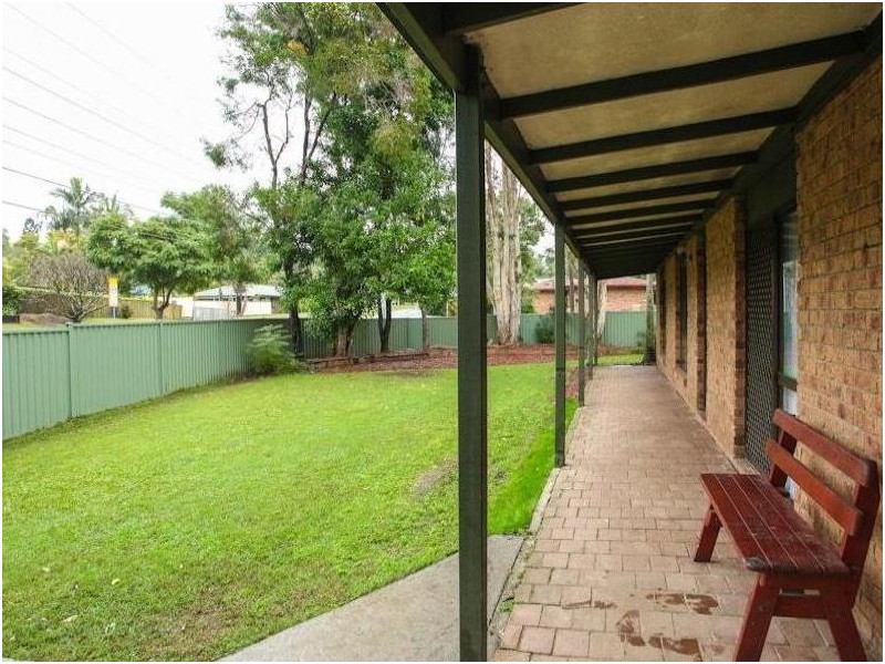 52 Avonmore Street, Edens Landing QLD 4207