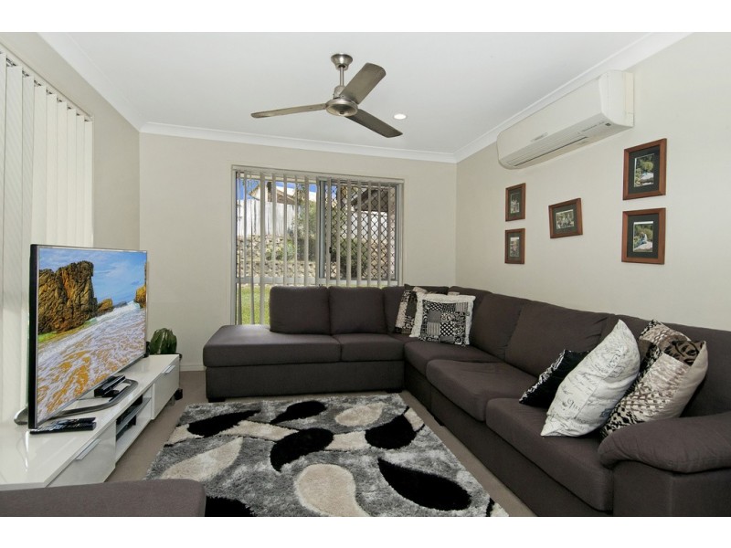 6 Alvine Drive, Eagleby QLD 4207