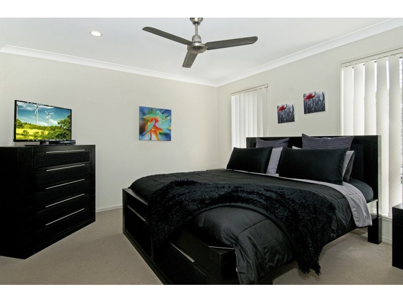 6 Alvine Drive, Eagleby QLD 4207