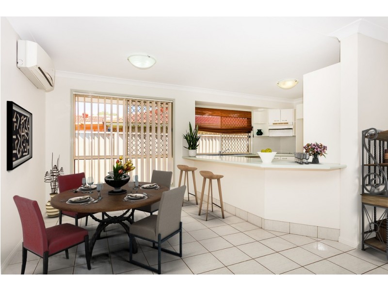 7 Meiland Place, Meadowbrook QLD 4131